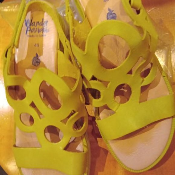 Wanda Panda Leather Sandals - Salome - Picture 7 of 15